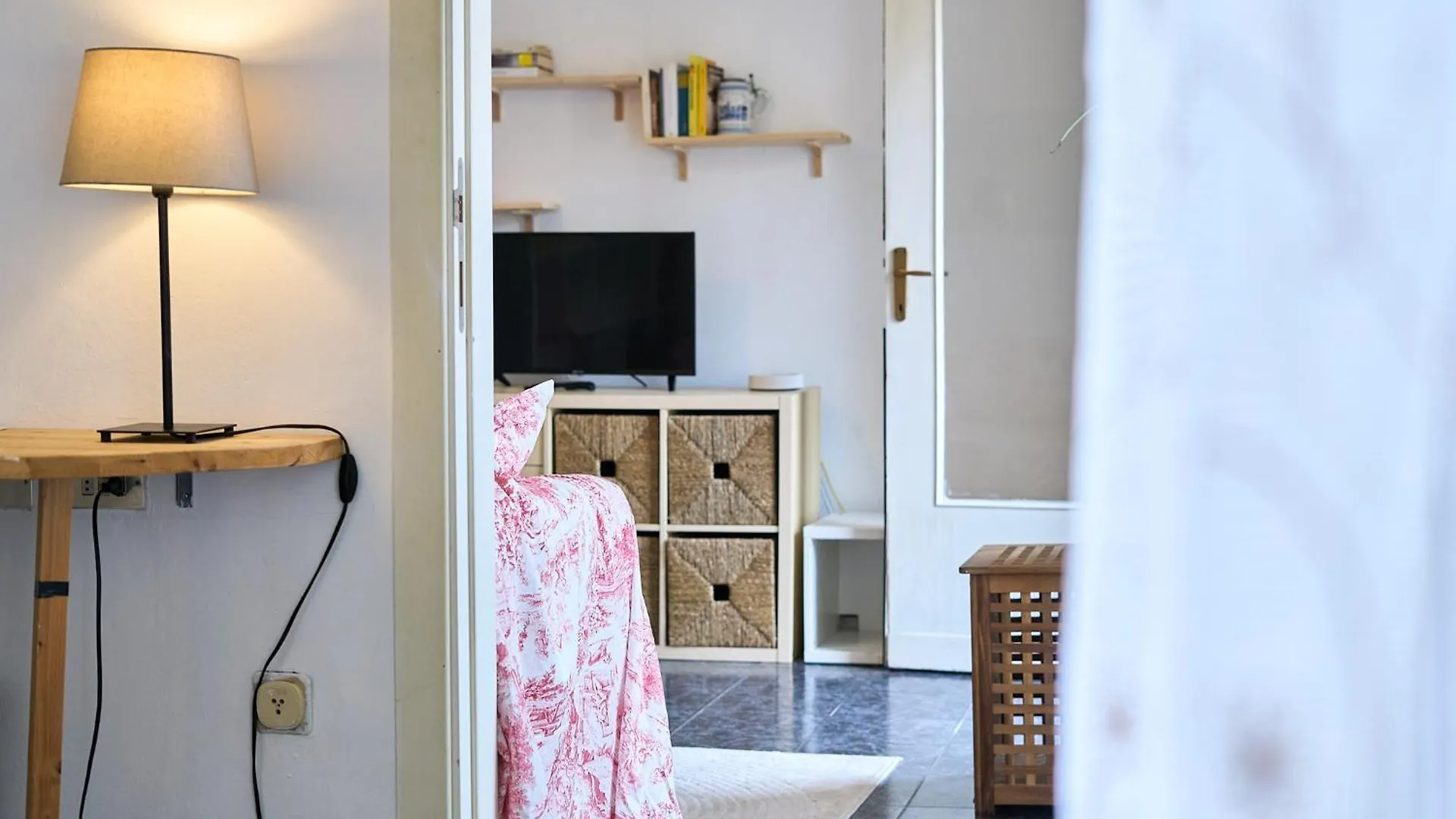 Xenia Apartments - Two-Room Apartment In Navigli Area Milan