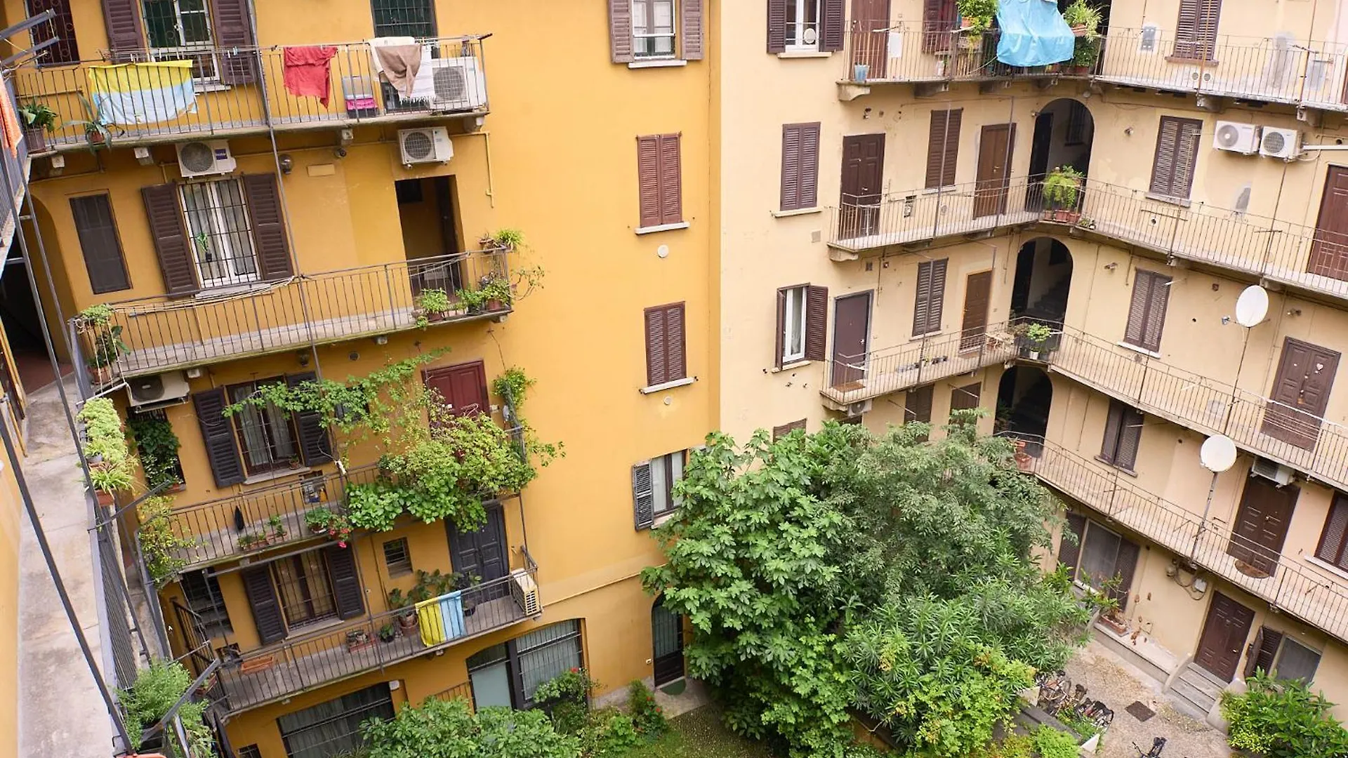 Xenia Apartments - Two-Room Apartment In Navigli Area Milan
